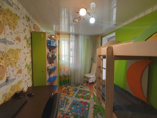 Продам трехкомнатную (3-комн.) квартиру, И.Г.Лексина ул, 54а, Симферополь г
