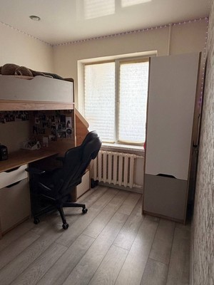 Продам трехкомнатную (3-комн.) квартиру, Победы пр-кт, 214, Симферополь г
