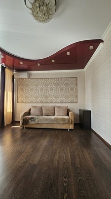 Продам двухкомнатную (2-комн.) квартиру, Свердлова ул, 30, Октябрьский г