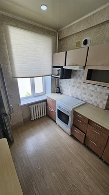 Продам двухкомнатную (2-комн.) квартиру, Свердлова ул, 30, Октябрьский г