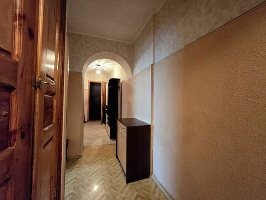 Продам трехкомнатную (3-комн.) квартиру, Чайковского ул, 18/12, Ступино г