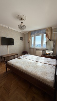 Сдам двухкомнатную (2-комн.) квартиру, Мусы Джалиля ул, 32к1, Москва г