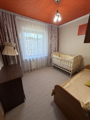 Продам трехкомнатную (3-комн.) квартиру, Украинская ул, 7, Южно-Сахалинск г