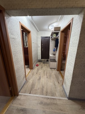 Продам трехкомнатную (3-комн.) квартиру, Украинская ул, 7, Южно-Сахалинск г
