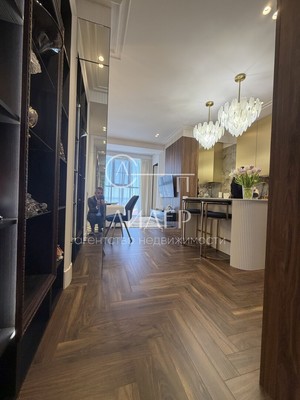 Продам двухкомнатную (2-комн.) квартиру, Виноградная ул, 55к1, Беранда с