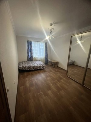 Продам однокомнатную (1-комн.) квартиру, Индустриальная ул, 28к1, Симферополь г
