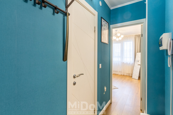 Продам двухкомнатную (2-комн.) квартиру, Туристская ул, 23к1, Санкт-Петербург г