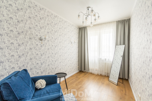 Продам двухкомнатную (2-комн.) квартиру, Туристская ул, 23к1, Санкт-Петербург г