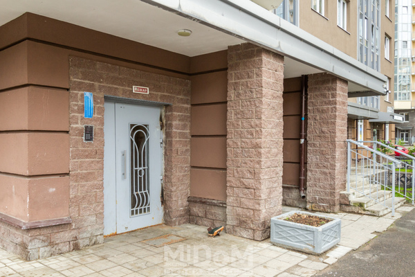 Продам двухкомнатную (2-комн.) квартиру, Туристская ул, 23к1, Санкт-Петербург г
