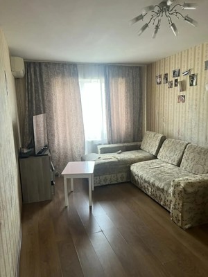 Продам однокомнатную (1-комн.) квартиру, Героя России Чернышева ул, 1, Филимонковское п