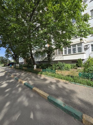 Продам двухкомнатную (2-комн.) квартиру, Октябрьское ш, 37, Волгодонск г