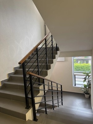 Продам трехкомнатную (3-комн.) квартиру, Генерала Ерина ул, 13к2, Казань г