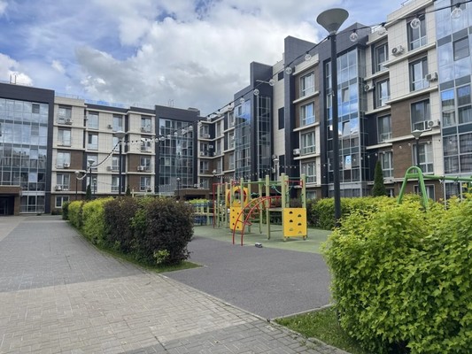 Продам трехкомнатную (3-комн.) квартиру, Генерала Ерина ул, 13к2, Казань г