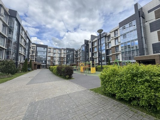 Продам трехкомнатную (3-комн.) квартиру, Генерала Ерина ул, 13к2, Казань г