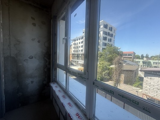 Продам двухкомнатную (2-комн.) квартиру, Караимская ул, 50, Симферополь г