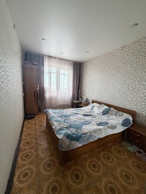 Продам трехкомнатную (3-комн.) квартиру, Чапаева ул, 2/1, Тихорецк г