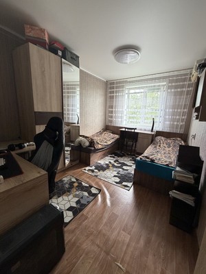 Продам трехкомнатную (3-комн.) квартиру, Чапаева ул, 2/1, Тихорецк г