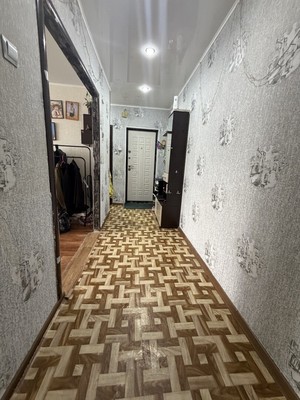 Продам трехкомнатную (3-комн.) квартиру, Чапаева ул, 2/1, Тихорецк г