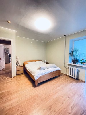 Продам двухкомнатную (2-комн.) квартиру, Свободы ул, 6к2, Великий Новгород г