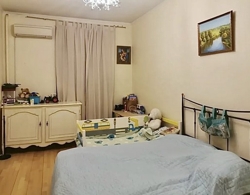 Продам трехкомнатную (3-комн.) квартиру, Зорге ул, 20, Москва г