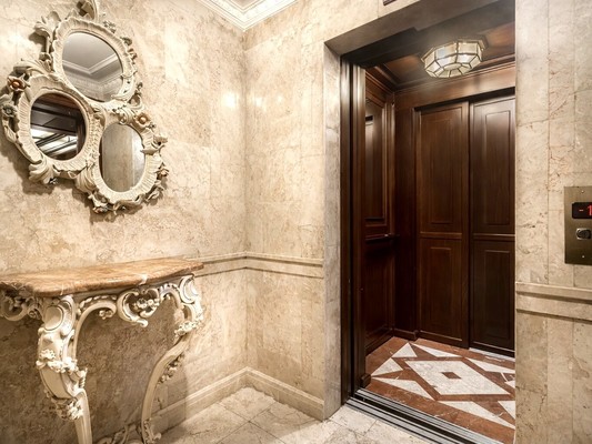 Продам офисное помещение 153 м2, Петровский б-р, 23, Москва г