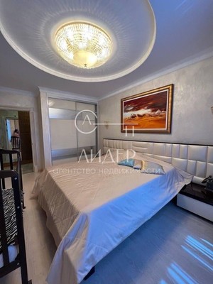 Продам двухкомнатную (2-комн.) квартиру, Виноградная ул, 114, Беранда с