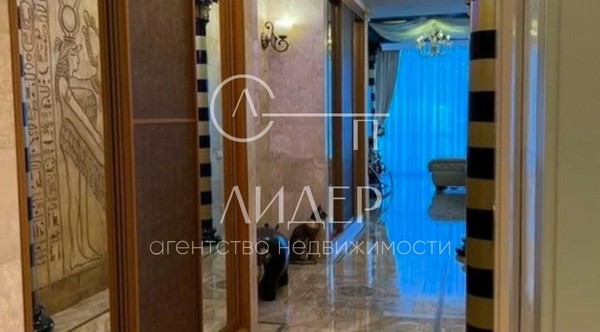 Продам двухкомнатную (2-комн.) квартиру, Виноградная ул, 114, Беранда с