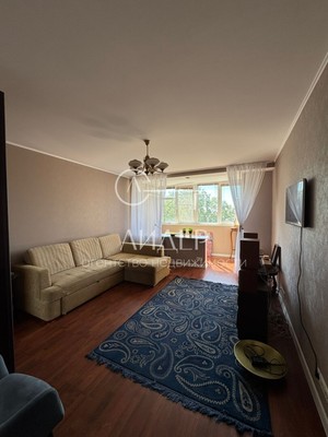 Продам двухкомнатную (2-комн.) квартиру, Виноградная ул, 27А, Беранда с