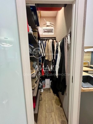 Продам однокомнатную (1-комн.) квартиру, Крымская (Центральный р-н) ул, 44А, Сочи г