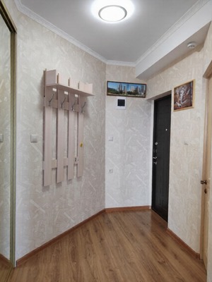 Продам однокомнатную (1-комн.) квартиру, Цюрупы (Центральный р-н) ул, 34, Сочи г