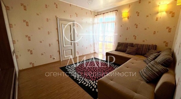 Продам трехкомнатную (3-комн.) квартиру, Виноградная ул, 2Б, Беранда с