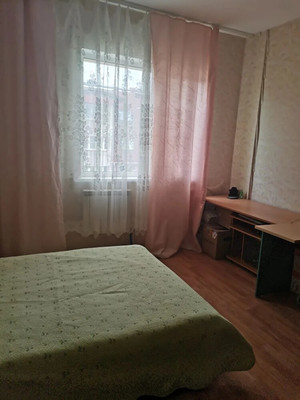Продам трехкомнатную (3-комн.) квартиру, Объездная ул, 8, Ханты-Мансийск г