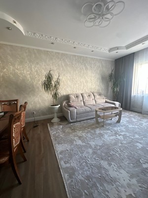 Продам трехкомнатную (3-комн.) квартиру, Объездная ул, 10, Ханты-Мансийск г