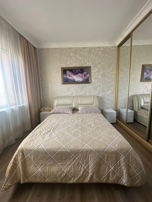 Продам трехкомнатную (3-комн.) квартиру, Объездная ул, 10, Ханты-Мансийск г