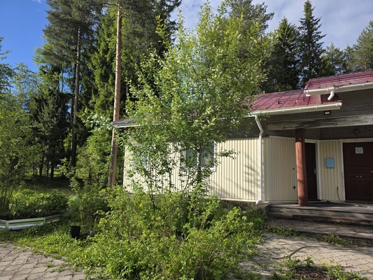 Продам двухкомнатную (2-комн.) квартиру, Ленинградская ул, 22, Костомукша г