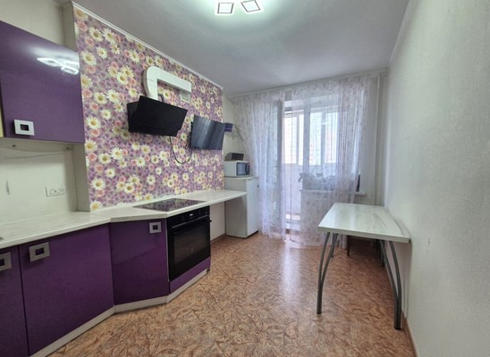 Продам двухкомнатную (2-комн.) квартиру, Маршала Толбухина ул, 23, Пермь г