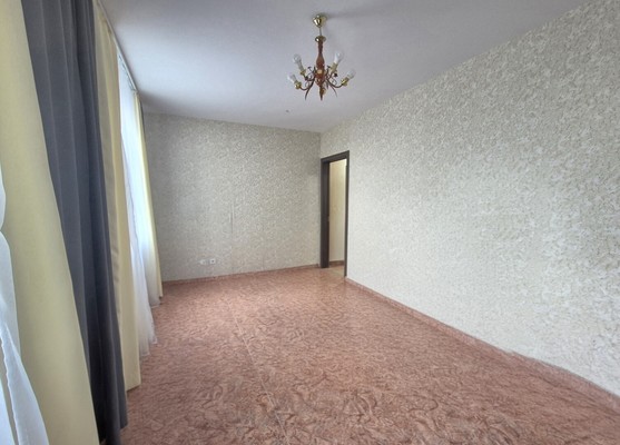 Продам двухкомнатную (2-комн.) квартиру, Маршала Толбухина ул, 23, Пермь г