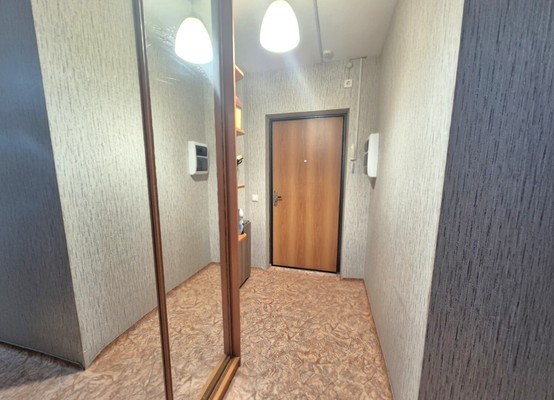 Продам двухкомнатную (2-комн.) квартиру, Маршала Толбухина ул, 23, Пермь г