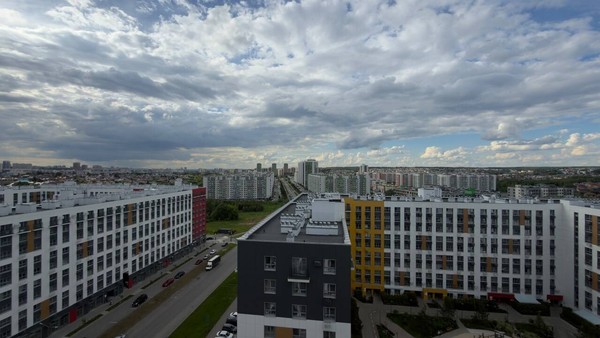Продам однокомнатную (1-комн.) квартиру, Азата Аббасова ул, 21, Казань г