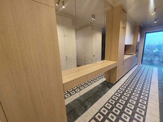 Продам двухкомнатную (2-комн.) квартиру, Волоколамское ш, 95/2, Москва г