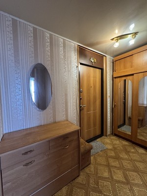 Продам однокомнатную (1-комн.) квартиру, Авиаторов ул, 17, Ступино г