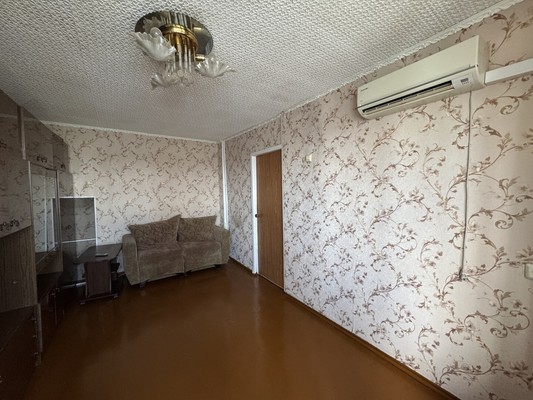 Продам однокомнатную (1-комн.) квартиру, Авиаторов ул, 17, Ступино г