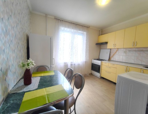 Продам однокомнатную (1-комн.) квартиру, Четаева ул, 45, Казань г