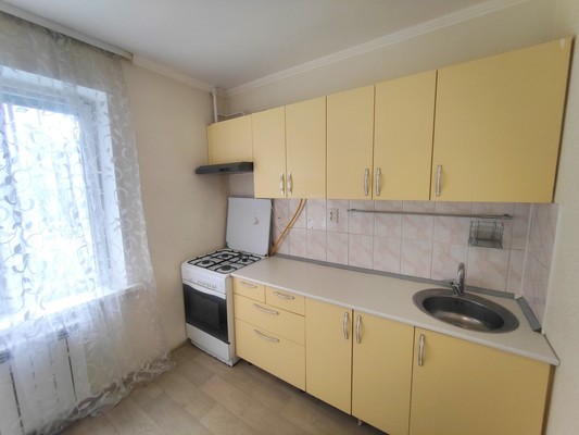Продам однокомнатную (1-комн.) квартиру, Четаева ул, 45, Казань г