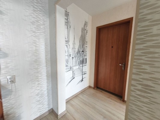 Продам трехкомнатную (3-комн.) квартиру, 9 Мая ул, 58, Красноярск г
