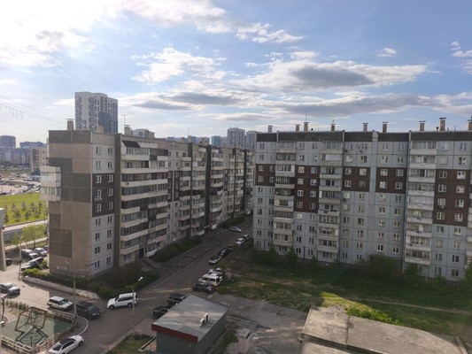 Продам трехкомнатную (3-комн.) квартиру, 9 Мая ул, 58, Красноярск г