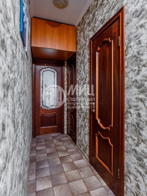 Продам трехкомнатную (3-комн.) квартиру, Барышевская Роща ул, 24, Щербинка г