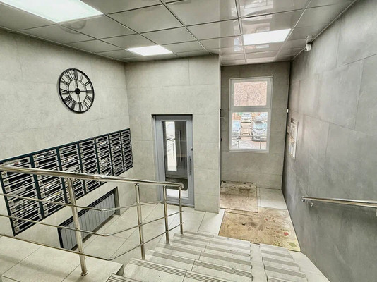 Продам трехкомнатную (3-комн.) квартиру, Архитектора Власова ул, 17к1, Москва г