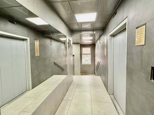 Продам трехкомнатную (3-комн.) квартиру, Архитектора Власова ул, 17к1, Москва г