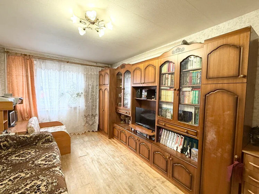 Продам трехкомнатную (3-комн.) квартиру, Архитектора Власова ул, 17к1, Москва г